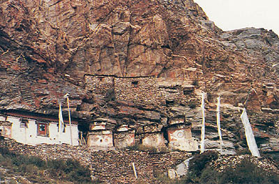 日喀则格登曲廓林寺